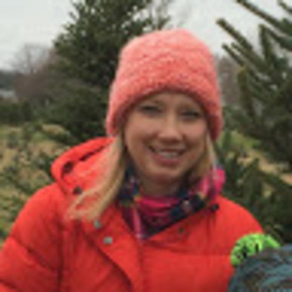 Meet your Posher, Liz - Picture 1 of 1